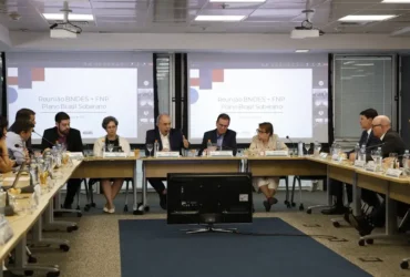 BNDES avalia suspensão temporária de dívidas após tarifaço nos EUA