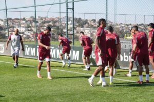 CRB x Paysandu: onde assistir, escalações e detalhes da 24ª rodada da Série B. Imagem: @luccamorais_