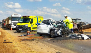 Colisão na BR-163 em Nova Mutum deixa um morto e um ferido
