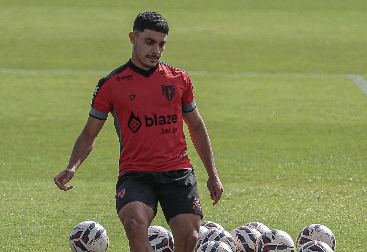 Atlético-GO x Botafogo-SP: onde assistir ao vivo pela Série B. Imagem: Bruno Corsino