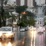 Chuva na capital de Mato Grosso