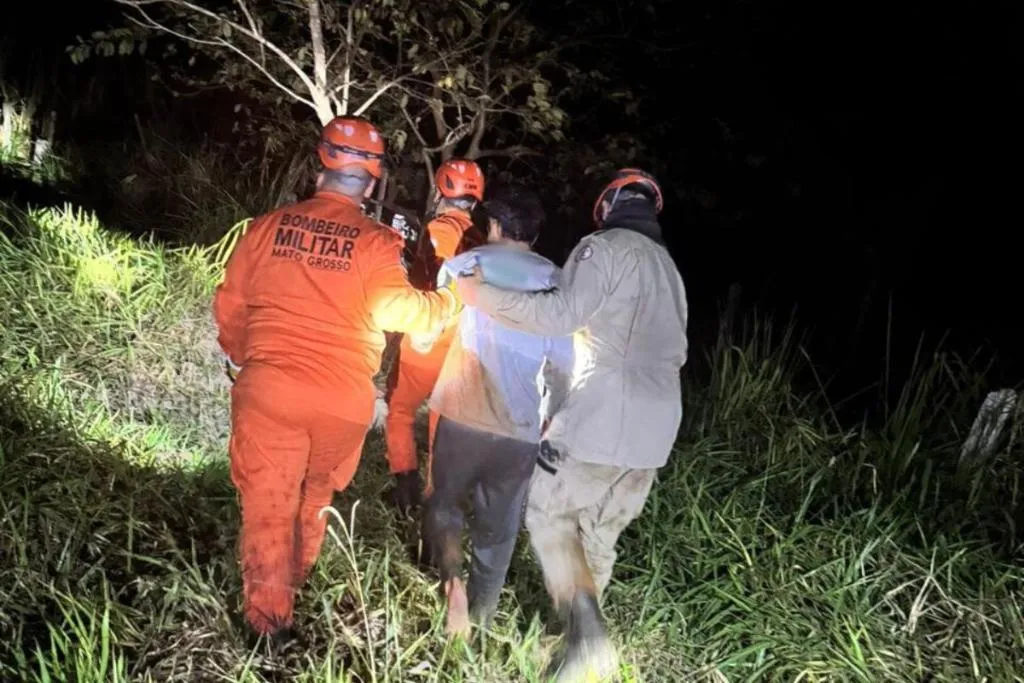 Idoso com Alzheimer é resgatado em área de mata alagada em Juína