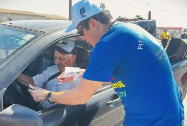Ação educativa de trânsito na rodovia Mário Andreazza, em Várzea Grande