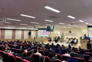 Violência de gênero é tema de projeto educativo em escolas estaduais