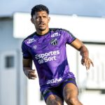 Ceará x Red Bull Bragantino: onde assistir, escalações e tudo sobre o duelo do Brasileirão 2025. Imagem: Felipe Santos Ceará SC