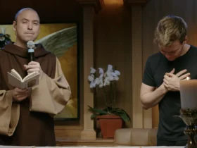 Frei Gilson e Michel Teló