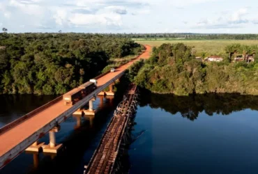 Ponte sobre o Rio Sangue em Juara