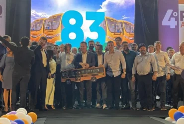 Governo de Mato Grosso amplia transporte escolar com 83 novos ônibus
