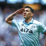 Grêmio vira pra cima do Atlético-MG e vence na abertura do returno do Brasileirão