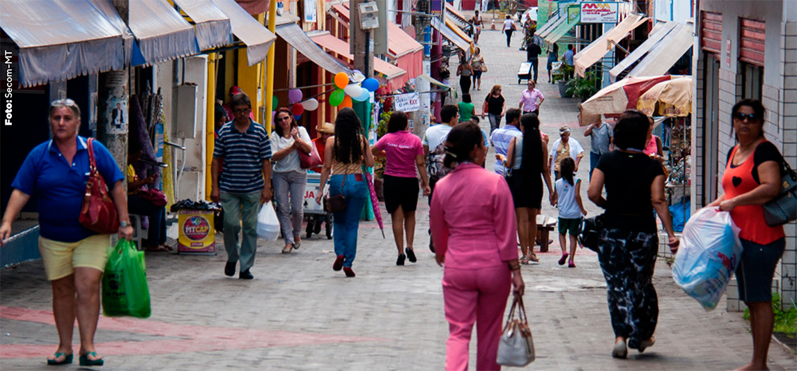 Intenção de consumo em Cuiabá avança em agosto, mas segue abaixo de 2024, diz CNC