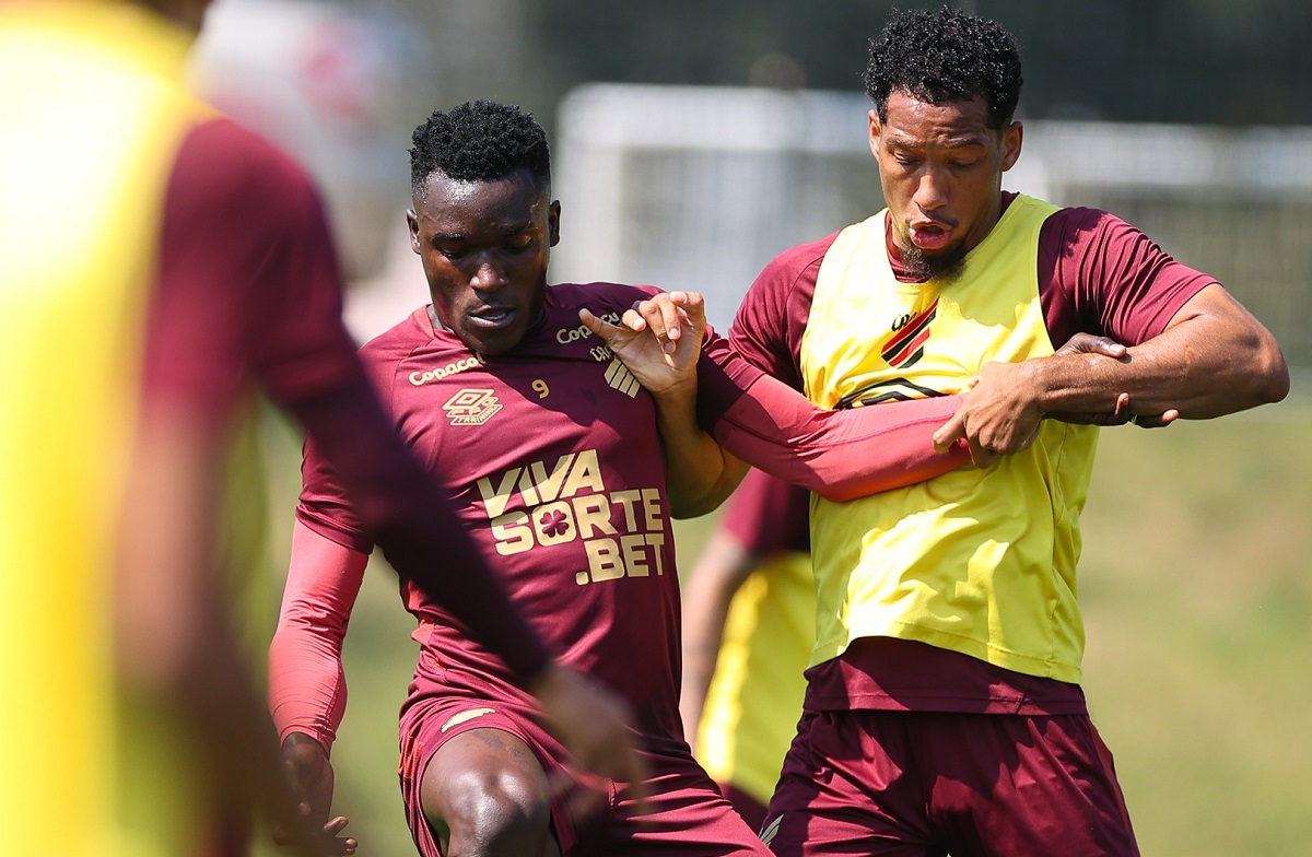 Athletico x Novorizontino: onde assistir, escalações e tudo sobre o duelo da Série B. Imagem: João Tramontim Athletico