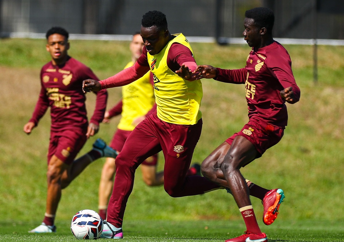 Athletico-PR x Cuiabá: duelo decisivo pela 22ª rodada da Série B 2025. Imagem: José Tramontin/Athletico.com.br