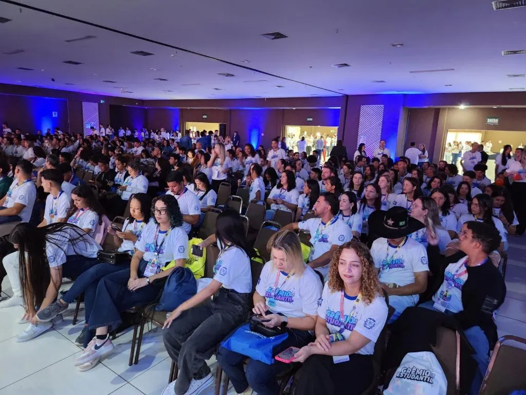 Mais de 1.500 estudantes participam do 2° Encontro dos Grêmios Estudantis em Cuiabá