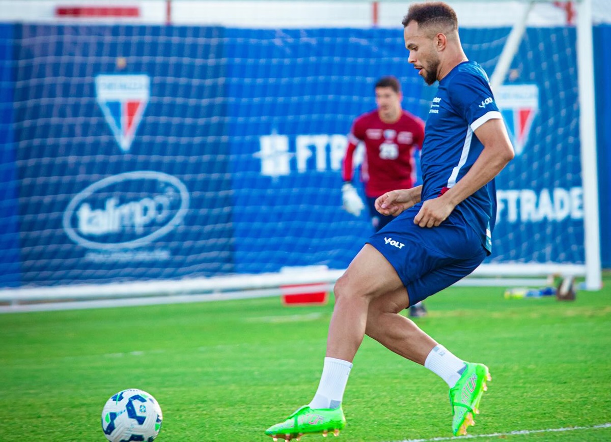 Fortaleza x Mirassol: onde assistir, escalações e detalhes do jogo pelo Brasileirão 2025. Imagem: Mateus Lotif FEC
