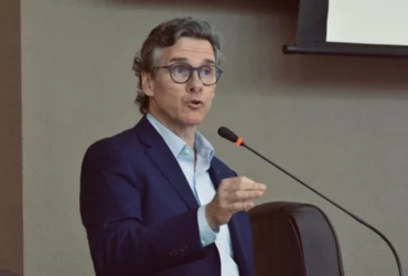 Reforma tributária exigirá preparação dos municípios de Mato Grosso, alerta secretário