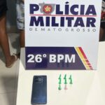 Vítima foi ameaçada de morte; grupo confessou ligação com o Comando Vermelho e um dos detidos admitiu comercializar drogas na região