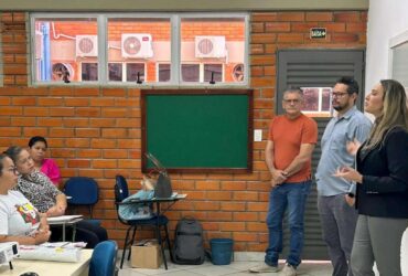 Profissionais de enfermagem participam de capacitacao sobre atualizacao vacinal e boas praticas em Varzea Grande -CenárioMT