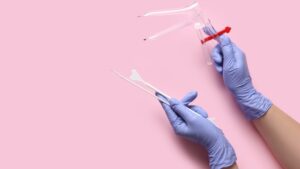 Teste de DNA-HPV no SUS: saiba como funciona o novo exame para prevenção do câncer de colo do útero