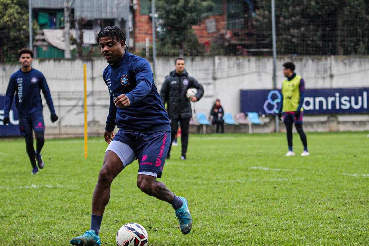 Tombense x Caxias: onde assistir, escalações e detalhes do duelo da Série C. Imagem: Vitor Soccol S.E.R. Caxias