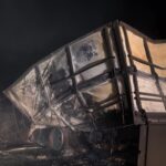 Homem morre carbonizado após colisão e explosão entre caminhão e carreta-tanque na BR-364 em Diamantino