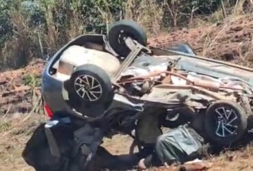 Acidente ocorreu na tarde desta quarta-feira, no km 108, sentido Poxoréu; equipes de resgate e perícia atuaram no local para socorrer vítimas e apurar causas