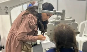 Oftalmologia garante exames gratuitos para crianças em Curitiba