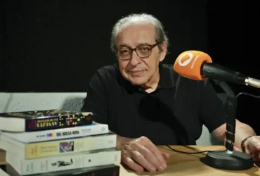 Ruy Castro lança série sobre Tom Jobim na Rádio MEC