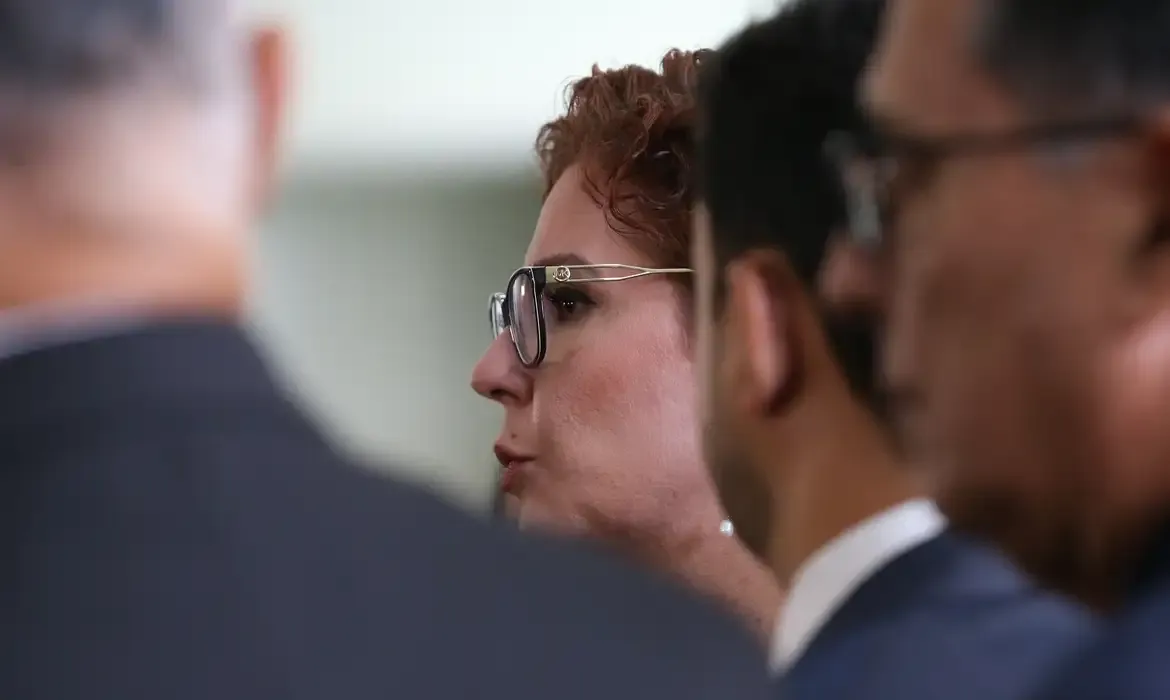 Brasília (DF) 02/08/2023 Deputada Carla Zambelli durante coletiva no salão verde da Câmara dos Deputados. Foto Lula Marques/EBC