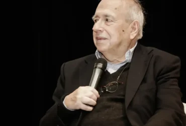 Veríssimo é internado em UTI de Porto Alegre com princípio de pneumonia