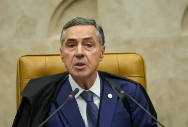 Barroso rebate acusações de ditadura do Judiciário e descarta aposentadoria