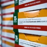 Chegada de 59.800 doses da vacina CoronaVac (17.03.2021) Foto: Breno Esaki/Agência Saúde DF