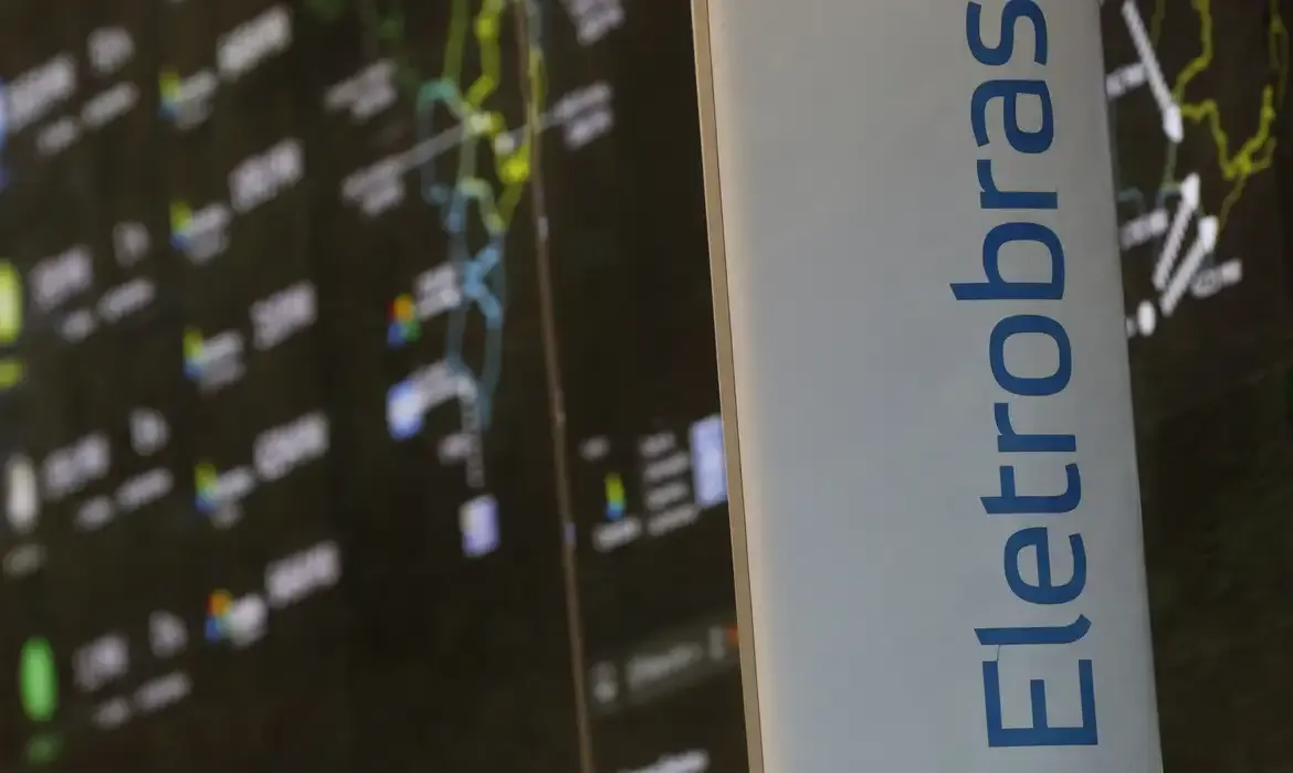 Dados exibidos em painel no edifício sede da Eletrobras, no centro do Rio de Janeiro. A holding Centrais Elétricas Brasileiras S.A. atua na geração, transmissão e distribuição de energia.