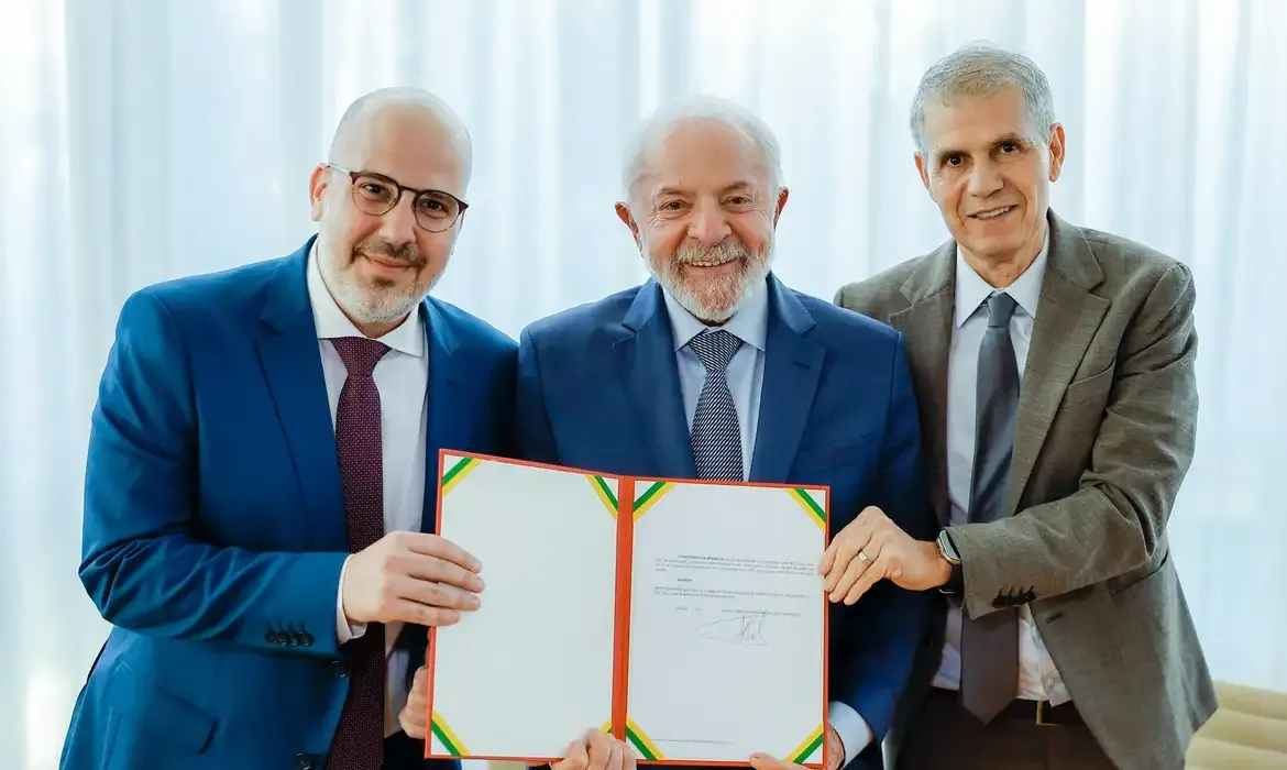 Lula nomeia André Basbaum como presidente da EBC