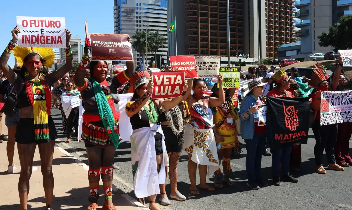 Brasília (DF), 07/08/2025 - Passeata da 4ª Marcha das Mulheres Indígenas. Foto: Antonio Cruz/Agência Brasil