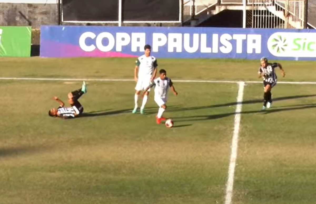 Lance do jogo entre Inter de Limeira x União. Imagem: Reprodução