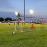 Momento do gol de pênalti do Mixto sobre a Portuguesa. Imagem: Reprodução