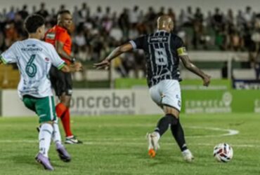 Lance do jogo entre Luverdense x Rio Branco neste sábado (2). Imagem: Kaylan Oliveira/ Rio Branco SAF