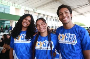 Pagamento do Programa Pé-de-Meia de outubro começa nesta segunda-feira