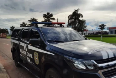 Cuidadora é presa por furtar mais de 65 mil de idosos em abrigo