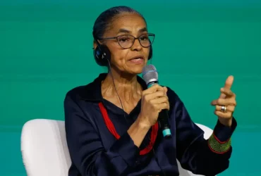 Marina Silva defende fim dos combustíveis fósseis e apoio a países pobres