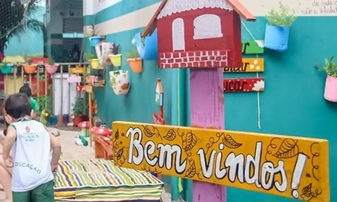 Escolas Sustentáveis transformam comunidades com projetos inovadores