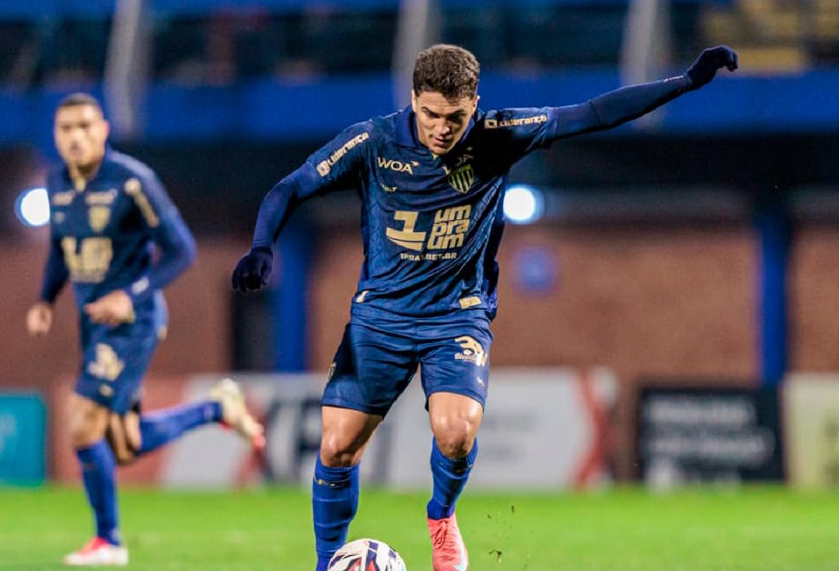 Atlético-GO x Avaí: onde assistir, escalações e tudo sobre o jogo da Série B. Imagem: Divulgação Avaí