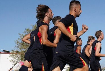 Lecce x Cagliari: onde assistir, escalações e detalhes do duelo pela Série A. Imagem: Divulgação Lecce