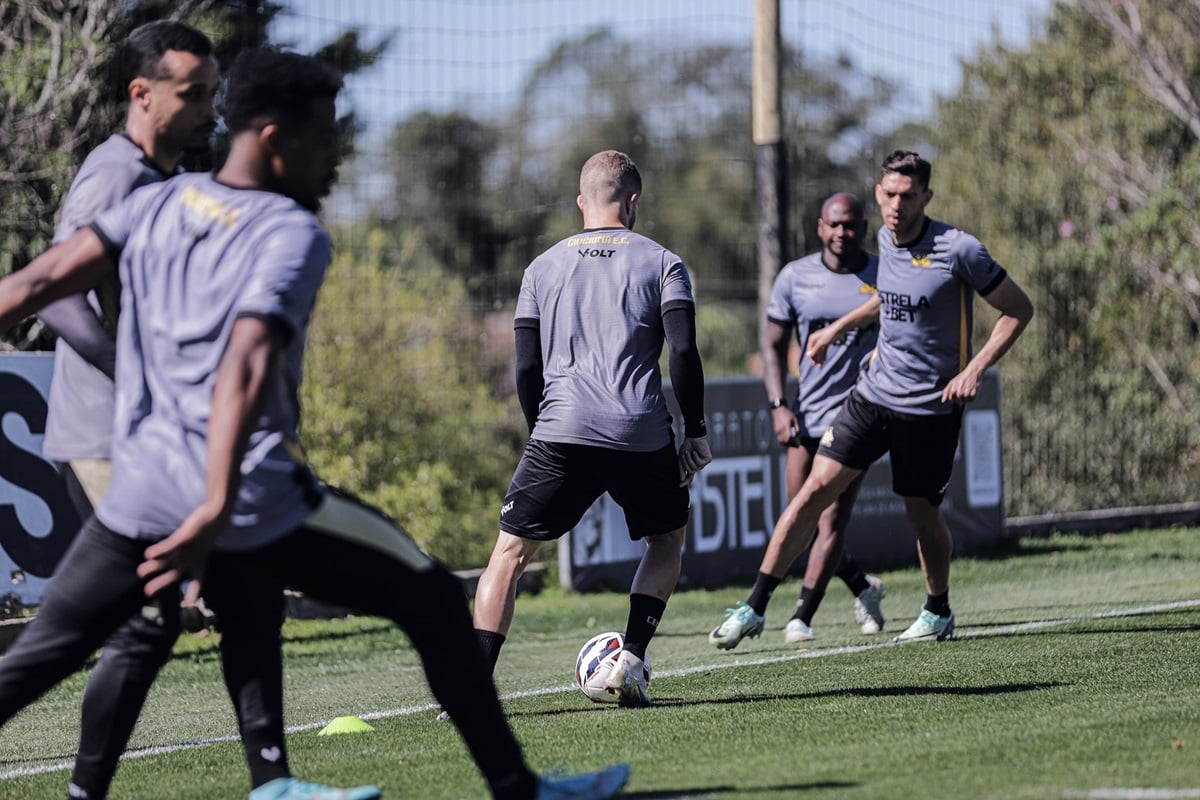 Volta Redonda x Criciúma: onde assistir ao vivo, escalações e análise da Série B. Imagem: CEC