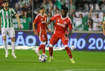 Internacional x Corinthians: onde assistir, escalações e informações do jogo pelo Brasileirão 2025. Imagem: Ricardo Duarte/SC Internacional