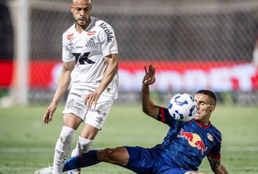 Santos x Grêmio: onde assistir, escalações e informações do duelo pelo Brasileirão 2025. Imagem: Raul Baretta/Santos FC