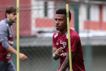 São Paulo x Botafogo: onde assistir, escalações e detalhes do confronto do Brasileirão 2025. Imagem: SPFC