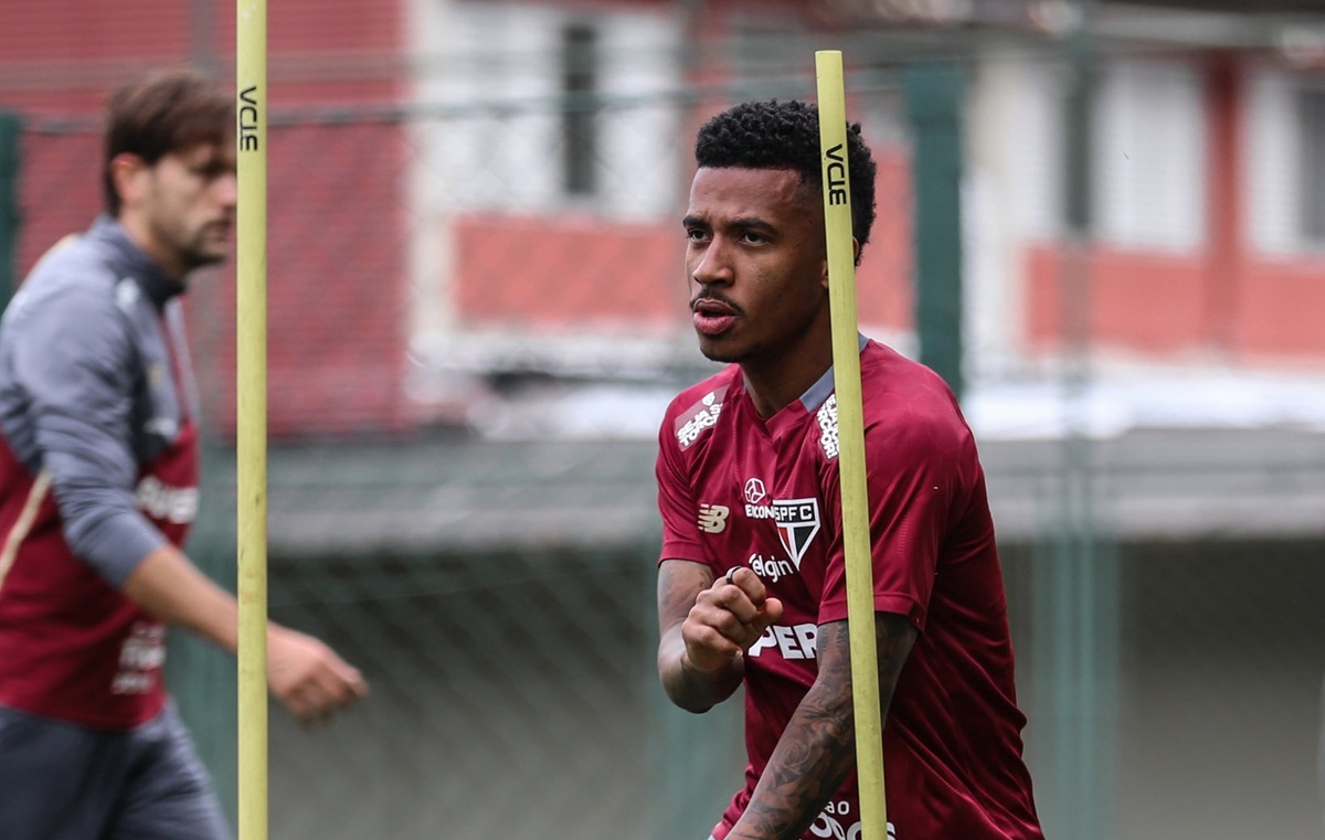 São Paulo x Botafogo: onde assistir, escalações e detalhes do confronto do Brasileirão 2025. Imagem: SPFC