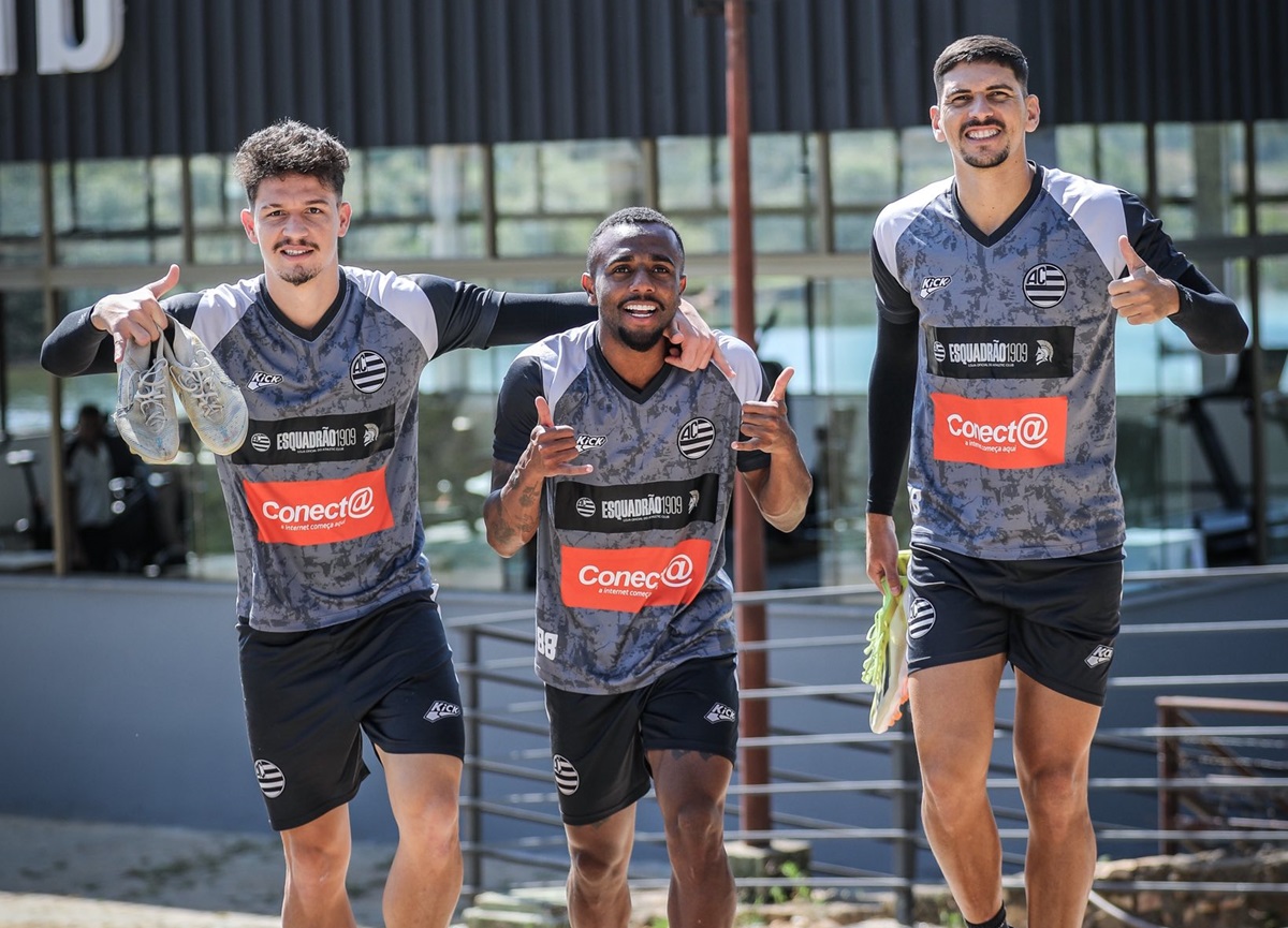 Athletic-MG x Athletico: onde assistir ao vivo, escalações e palpites da Série B. Imagem: Athletic