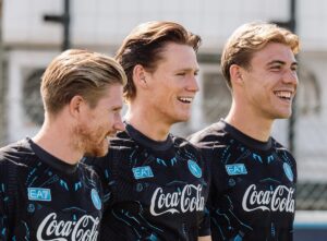 Napoli x Pisa: onde assistir ao vivo, escalações e detalhes do duelo pelo Italiano. Imagem: Divulgação Napoli
